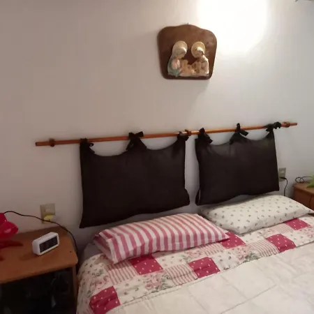 Terratetto 90 Mtq 10 Posti Letto *