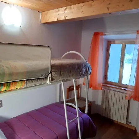 Terratetto 90 Mtq 10 Posti Letto * Sant'Anna Pelago