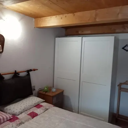 Terratetto 90 Mtq 10 Posti Letto *